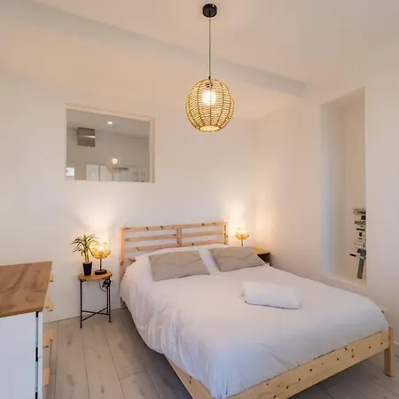 Spacieux T2 Proche Plages Cote De Granite Rose Apartman *